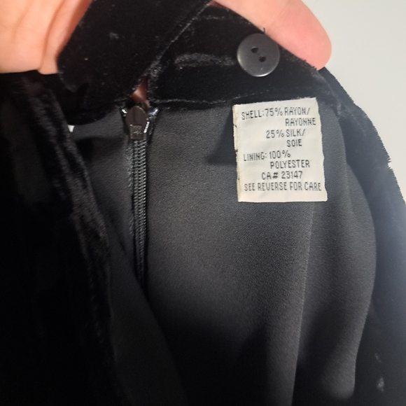 Talbot Velour/Velvet Burnout Black Skirt Size 14 - Picture 4 of 7